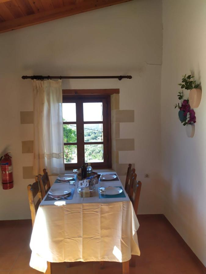 Fenareti Village House Makhairoí Dış mekan fotoğraf